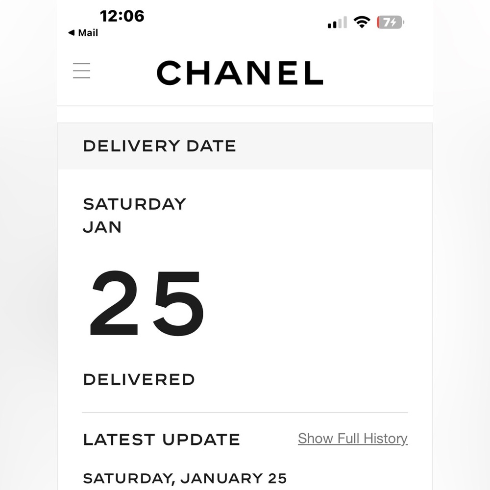 NEW CHANEL Gold and White makeup bag -Order Confirmation Email included - Picture 6 of 6